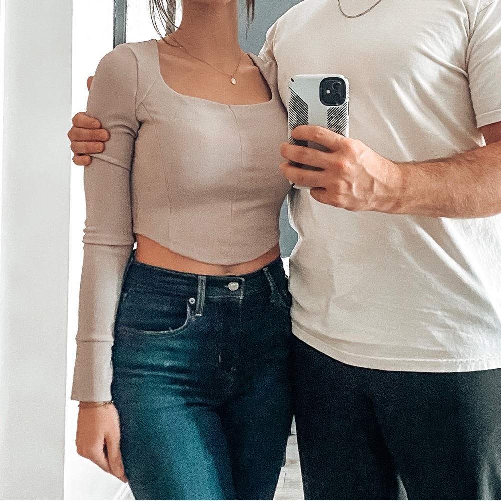Move Theology Taupe Crop Longsleeve